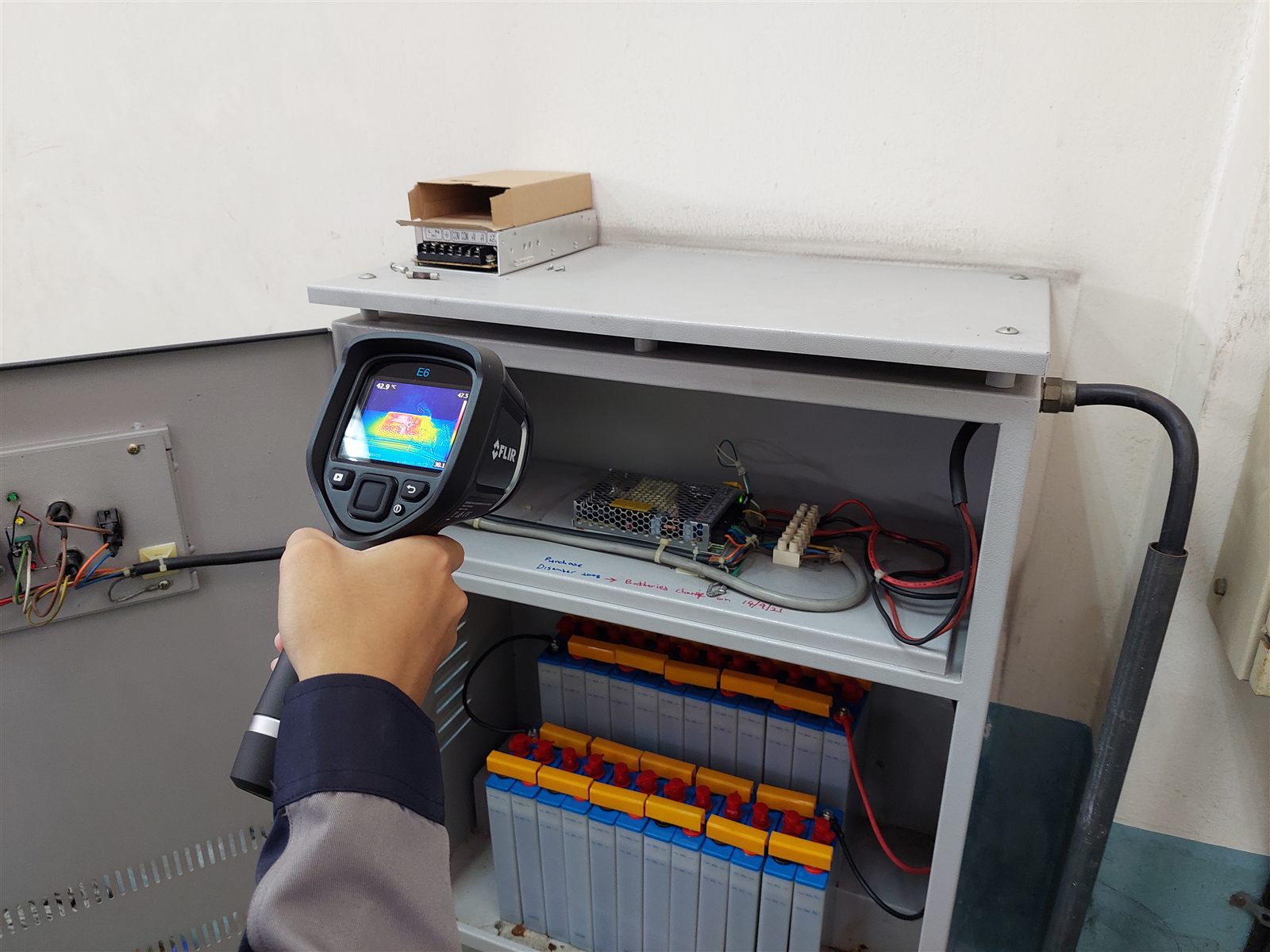 AMKA thermographer conducting a live thermal survey at a Panasonic facility